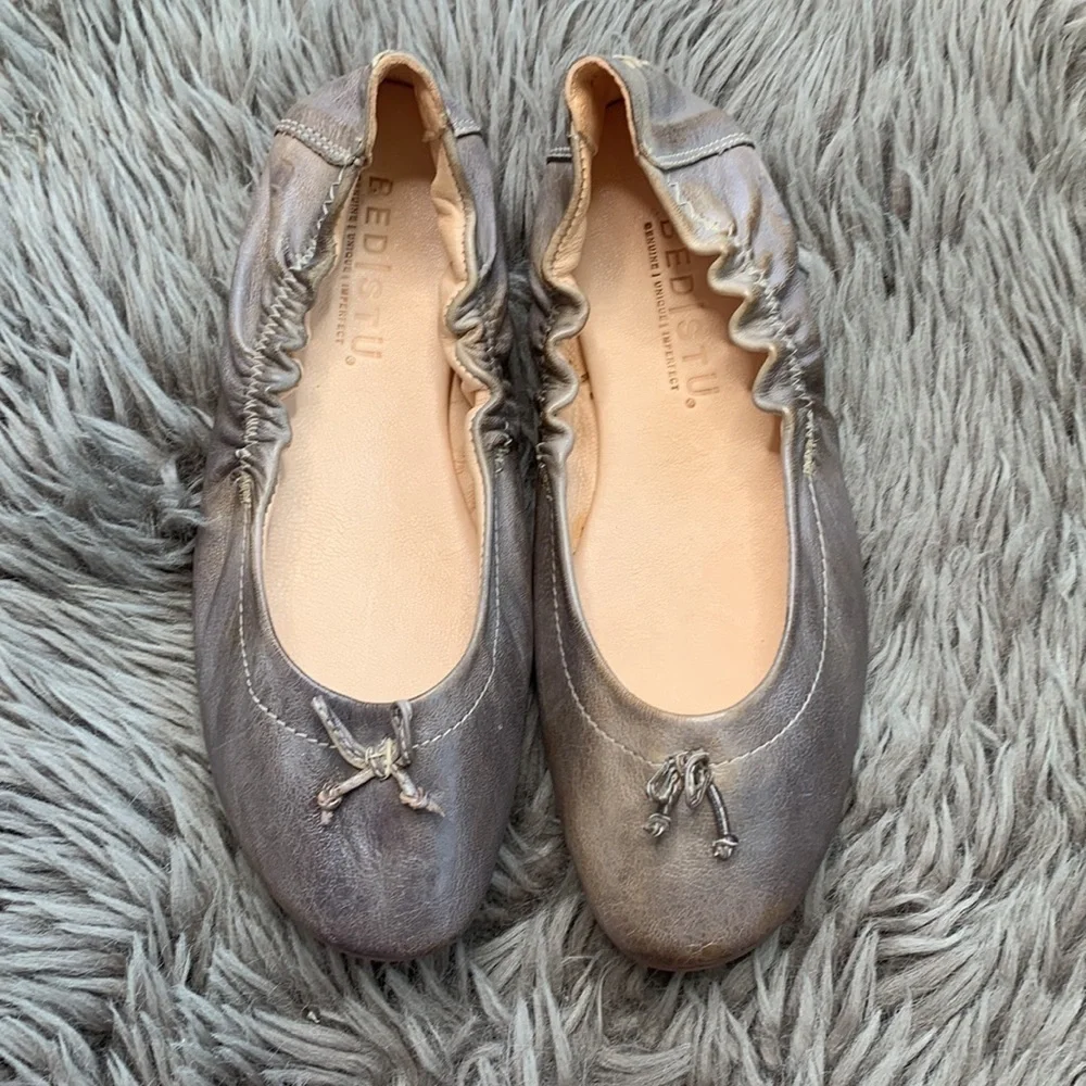Bed Stu Bosworth Taupe Rustic Ballet Leather Flats sz 6